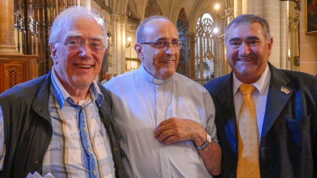 Hans-Werner Fröhlich-Don Jose Martin Saavedra und Jose Sanchez in der Kathedrale von Toledo
